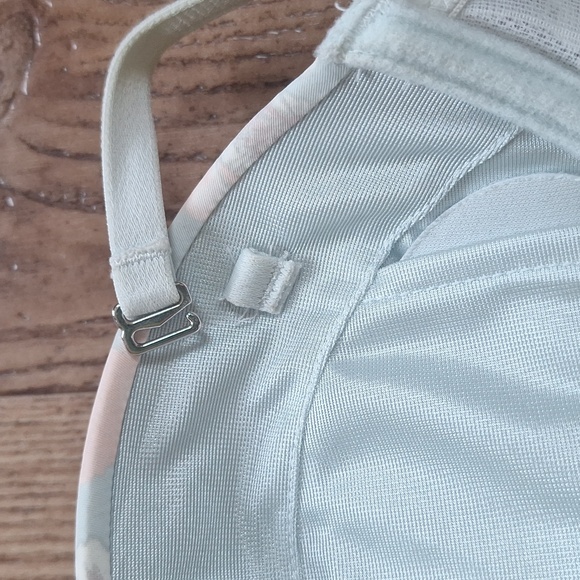 Soft Blue Floral Bra - Picture 6 of 6